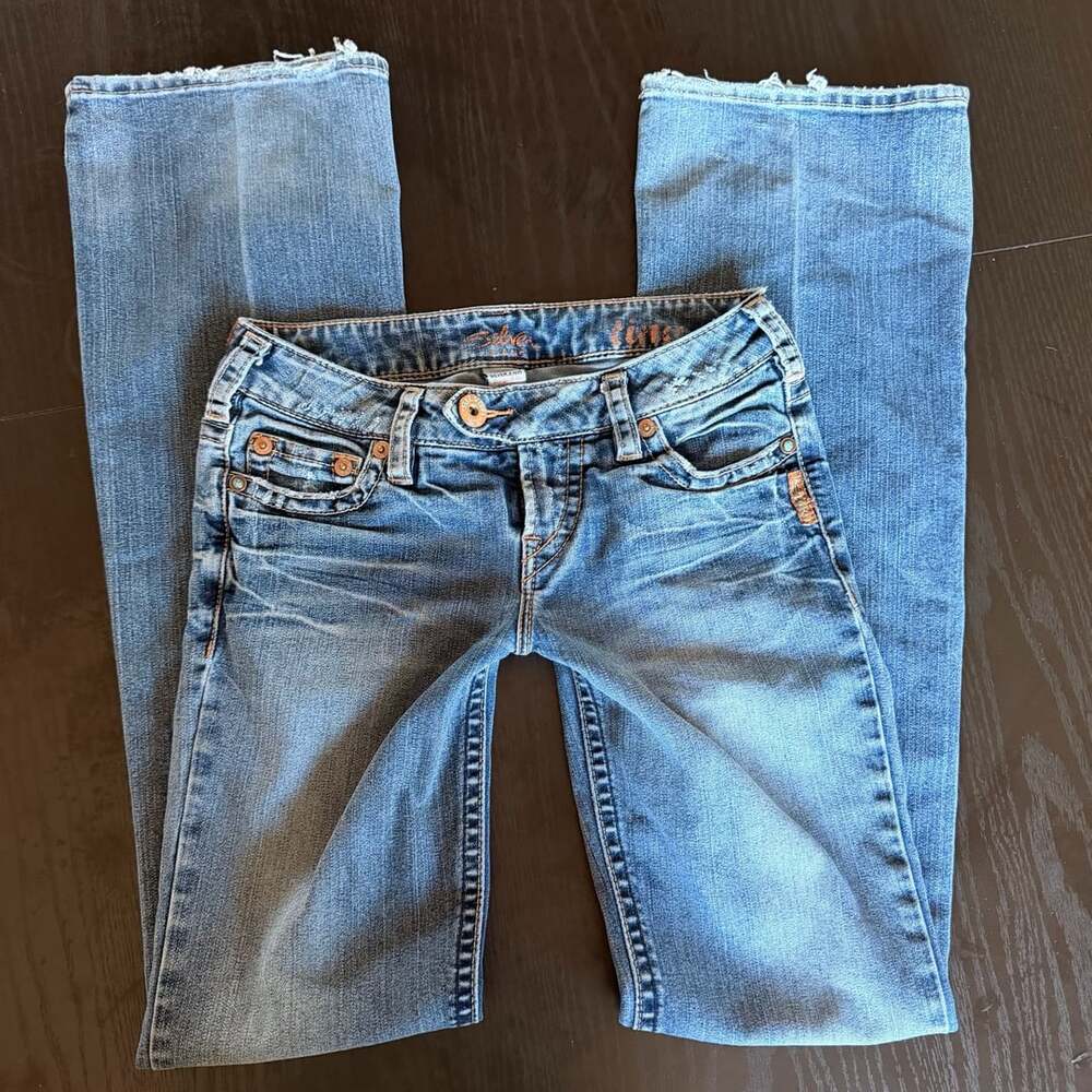 Silver Jeans Co. Tia Bootcut Size 26 Blue Distressed Denim Jeans
